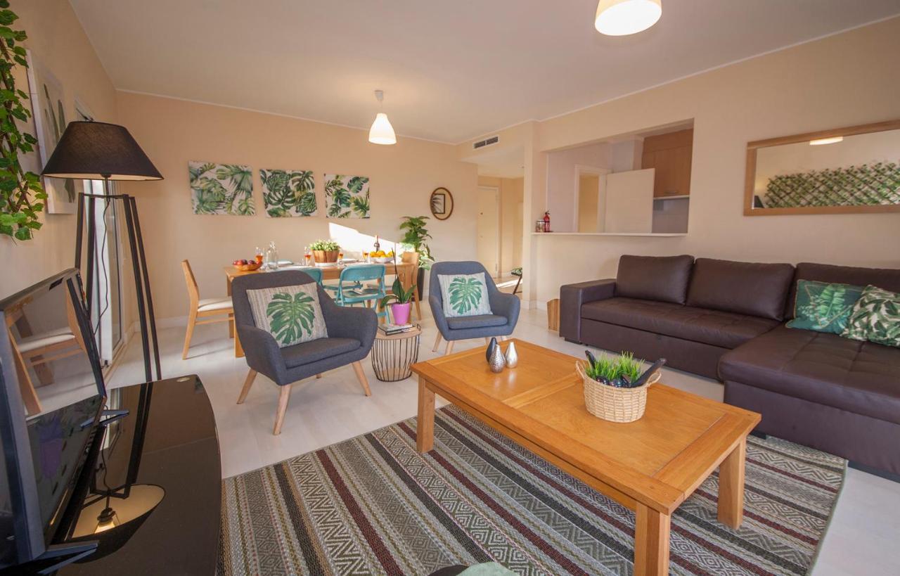B02 - Fantastic Apartment With Pool Портиман Екстериор снимка